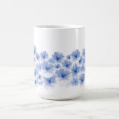 青い花フローラの絵を描色 コーヒーマグカップ (中央)