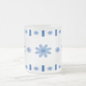 青い花及びブロック フロストグラスマグカップ (中央)