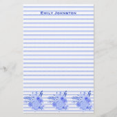 青い花柄によって並べられるカスタムな文房具 便箋 (正面)