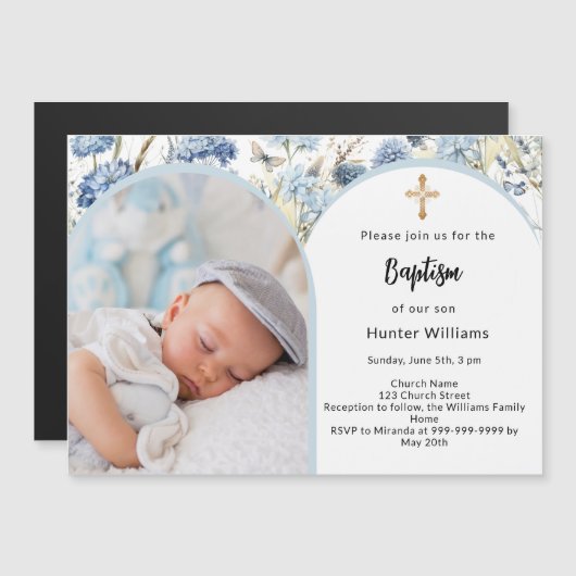 青い花模様写真のアーチ少年がバプテスマを渡る マグネット招待状 (正面/裏面)