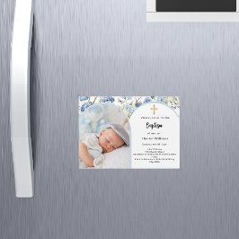 青い花模様写真のアーチ少年がバプテスマを渡る マグネット招待状