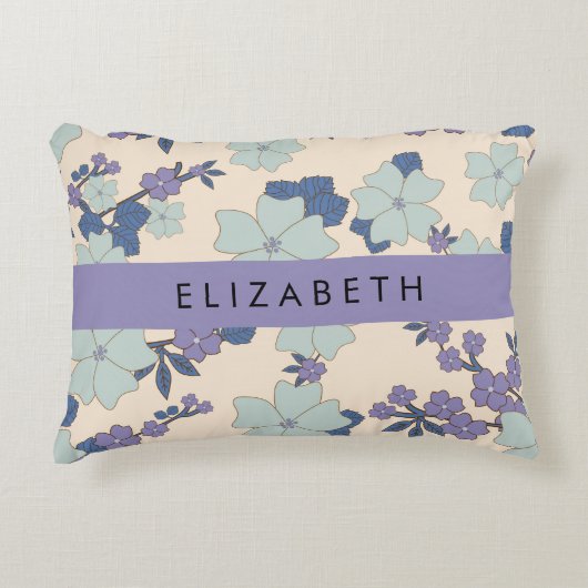 青い花，紫の花，フローラ，あなたの名前 アクセントクッション (正面)