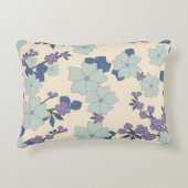 青い花，紫の花，花柄 アクセントクッション (正面)
