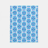 青い花、花の模様、花の模様 フリースブランケット (正面)