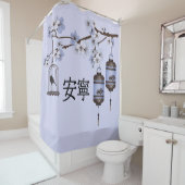 青い茶色の提灯の鳥のケージ"静けさ" シャワーカーテン (インサイチュ)