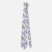 青い菊、水色 ネクタイ (正面)