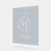 青い葉冠モノグラム結婚のテーブル番号 アクリルサイン (傾斜)