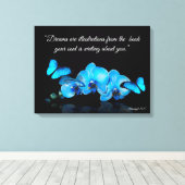 青い蘭と蝶と引用文 キャンバスプリント (インサイチュ (ウッドフロア))