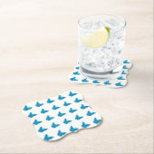 青い蝶の羽ばたきイラストレーションパターン ペーパーコースター (インサイチュ)