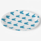 青い蝶の羽ばたきイラストレーションパターン ペーパープレート (アングル)