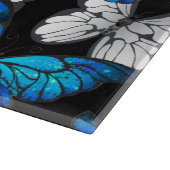 青い蝶モルフォとダークシームレスパターン カッティングボード (角)