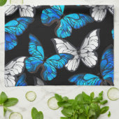 青い蝶モルフォとダークシームレスパターン キッチンタオル (折り畳み)