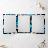 青い蝶モルフォとダークシームレスパターン 三つ折りカード (内部)