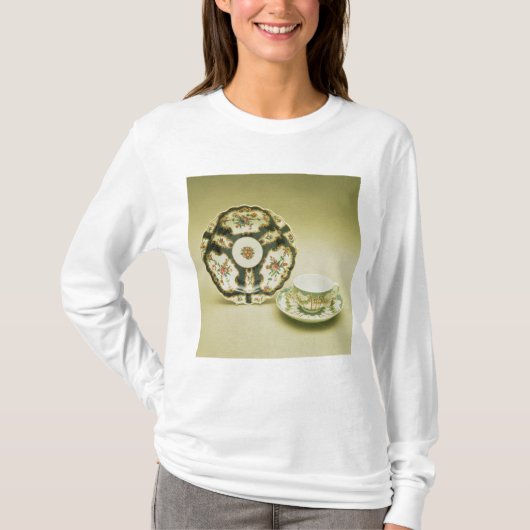 青い装飾が付いているウスターの磁器皿 Tシャツ (正面)