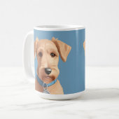 青い襟を着たかわいい犬のポートレート コーヒーマグカップ (正面左)