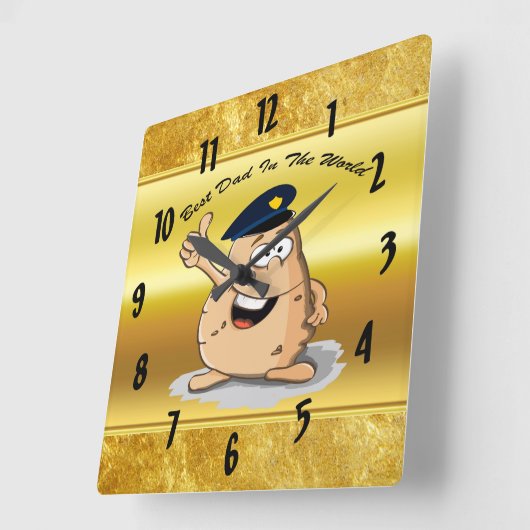 青い警察帽を被った警官ポテト スクエア壁時計 (傾斜)