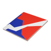 青い赤の白いフラグの色 タイル (側面)