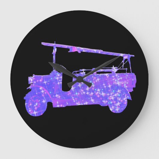 青い輝きのヴィンテージ消防車 ラージ壁時計 (正面)