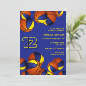 青い金ゴールドのバスケットの子供のスポーツ誕生日 招待状 (スタンド正面)