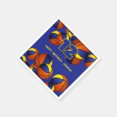 青い金ゴールドチームの色のバスケットボールのスポーツパーティー スタンダードカクテルナプキン (角)