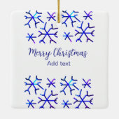 青い金属光沢の雪の結晶クリスマスパターンf セラミックオーナメント (裏面)