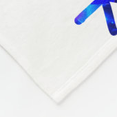 青い金属光沢の雪の結晶クリスマスパターンf フリースブランケット (角)