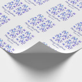青い金属光沢の雪の結晶クリスマスパターンf ラッピングペーパー (角)