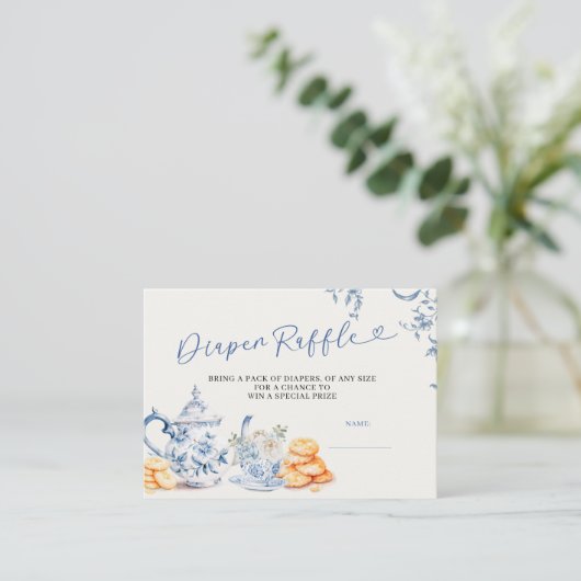 青い陳腐な赤ちゃんシャワーおむつラッフルカード エンクロージャーカード (スタンド正面)
