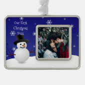 青い雪だるま冬のシーンを最初にフレーム シルバープレートフレームオーナメント (正面)