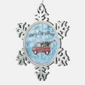 青い雪の上の赤いヴィンテージトラック スノーフレークピューターオーナメント (右)