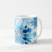 青い雪の結晶 冬の魔法のいぼ  コーヒーマグカップ (正面右)