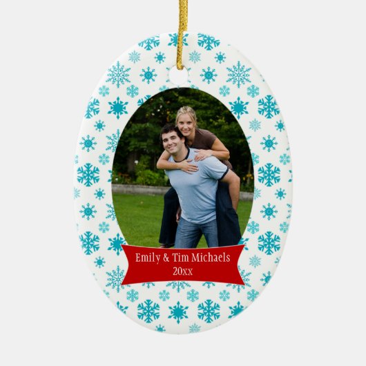 青い雪片のクリスマスの休日の写真のオーナメント セラミックオーナメント (正面)