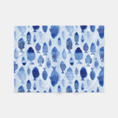 青い魚のパタ航海のーン フリースブランケット (正面(横))