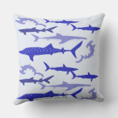 青い鮫 クッション (裏面)