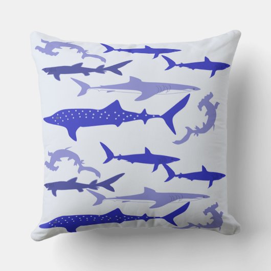 青い鮫 クッション (裏面)