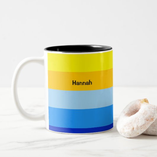 青い黄色のストライプパターン夏パーソナライズされた コーヒーマグカップ (ドーナツ)