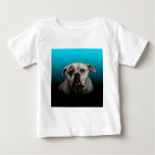 青い黒のグラデーションの背景を持つ可愛いボクサー犬 ベビーTシャツ (正面)