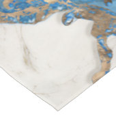 青い（ばちゃばちゃ）跳ねる – 灰色の大理石と金ゴールド テーブルクロス (アングル)