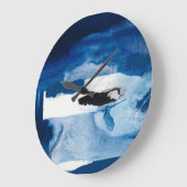 青いAmore II ラージ壁時計 (傾斜)