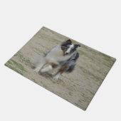 青いMerleのオーストラリア人の羊飼い ドアマット (アングル)