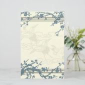 青およびベージュ花盛りの木の文房具 便箋 (スタンド正面)