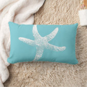 青および白いヒトデのアクセントの枕 ランバークッション (ブランケット)