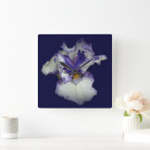 青および白い髭があるアイリス花 スクエア壁時計 (ホーム)