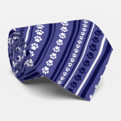 青および白のストライプのな足のプリントのネクタイ ネクタイ (ロール)