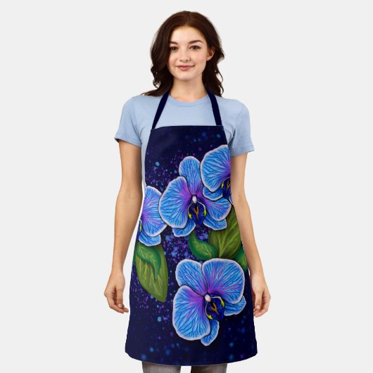 青お洒落蘭の花絵を描の エプロン (着用した状態)