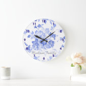 青かわいらしフランスのいデルフト見た青い白いフローラ ラージ壁時計 (ホーム)