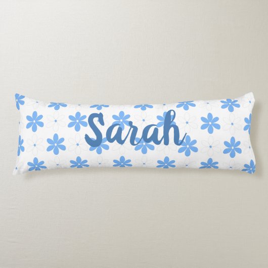 青かわいらし白デイジー花対称フローラ ボディピロー (正面)