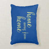 青かわいらし色の「家遠くにから帰る」アクセント枕 アクセントクッション (正面(垂直))