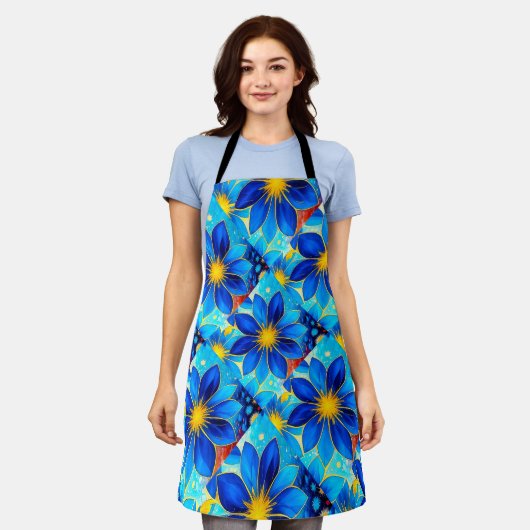 青かわいらし花パターン エプロン (着用した状態)