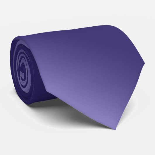 青か紫色の色相のタイ ネクタイ (ロール)